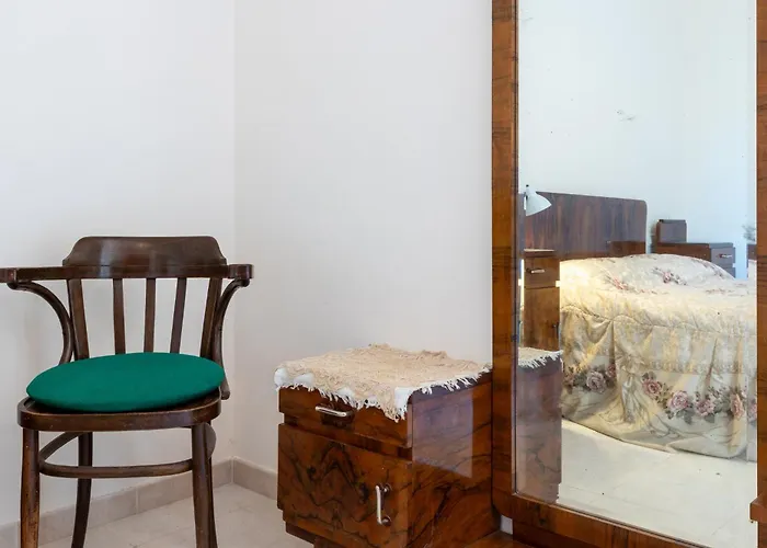 Guesthost - Tabarka's House * 卡洛福泰